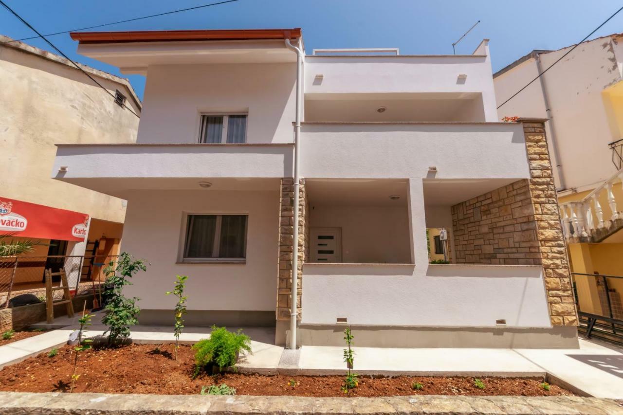 Privat Room Luka Zadar Eksteriør billede